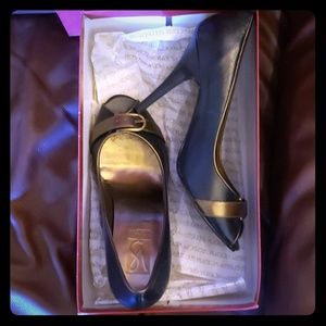 Navy and gold peep toe pumps